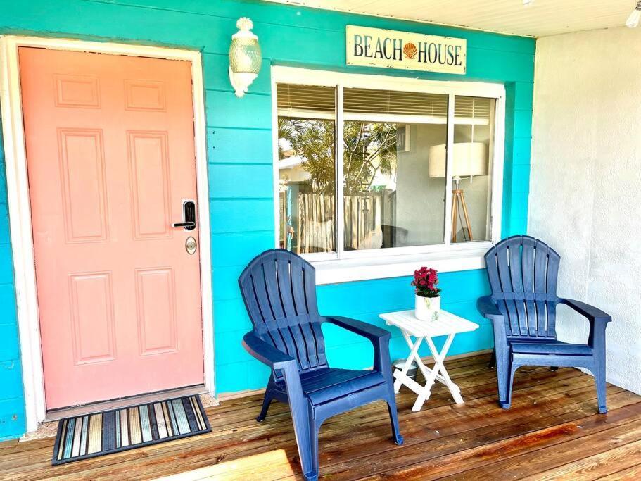 Beach Bungalow In Downtown Cocoa Beach 빌라 외부 사진